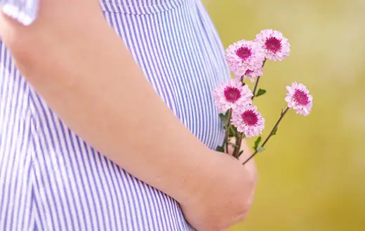 "10 неожиданных признаков беременности, которые вы точно не знали!"