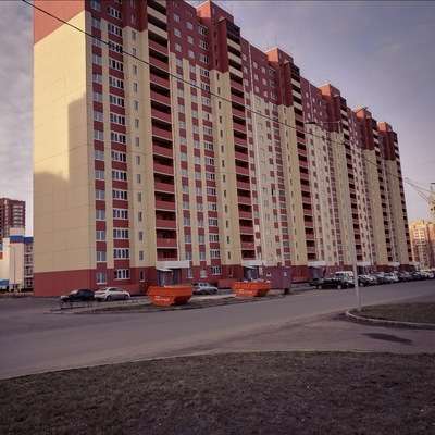 Жилой дом на ул. Поляничко, 8 (17 мкрн)