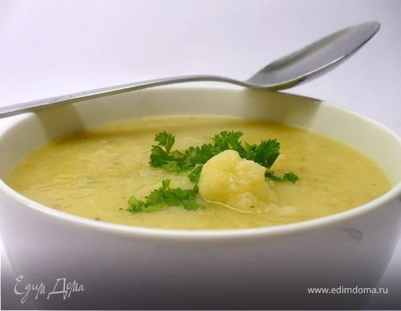 Cauliflower and Potato Cream Soup
