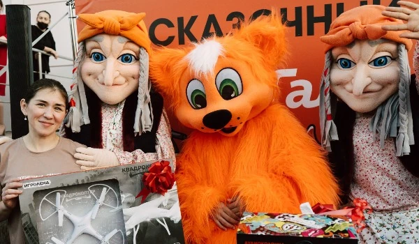 Электрический чайник – 199, а сковорода – 299 рублей: на праздничном открытии «Галамарта» в Томске