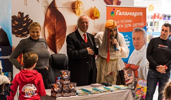 Поэт Илья Резник встретится с маленькими читателями в «Галамарте»