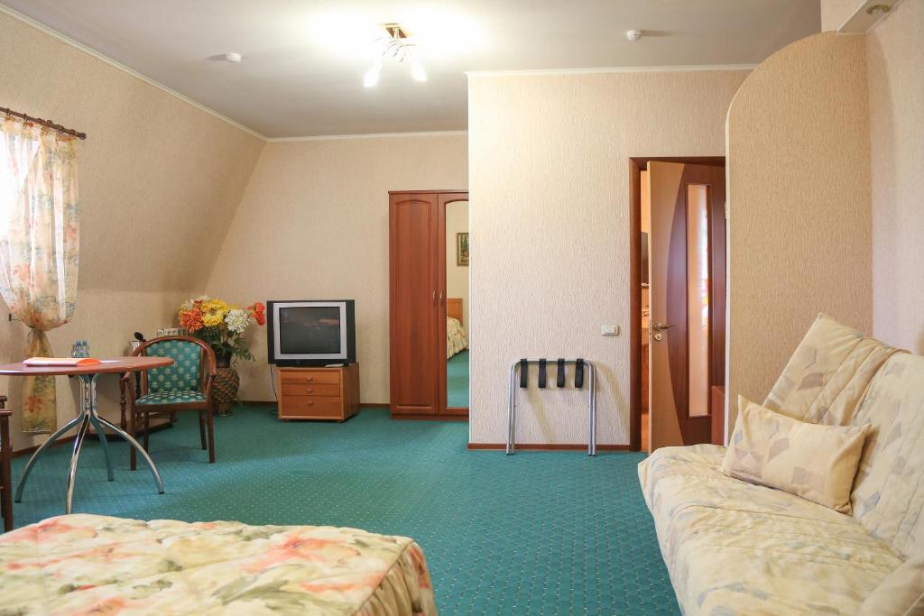 photo3
