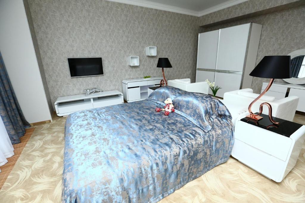 photo1