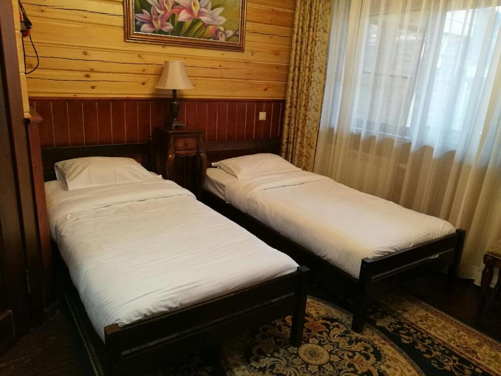 photo2
