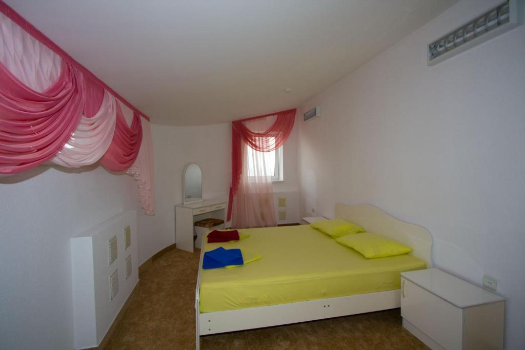 photo1