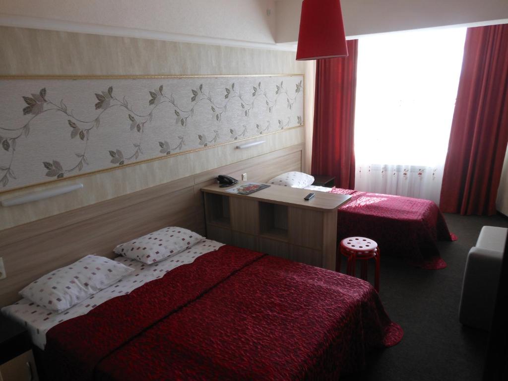 photo1