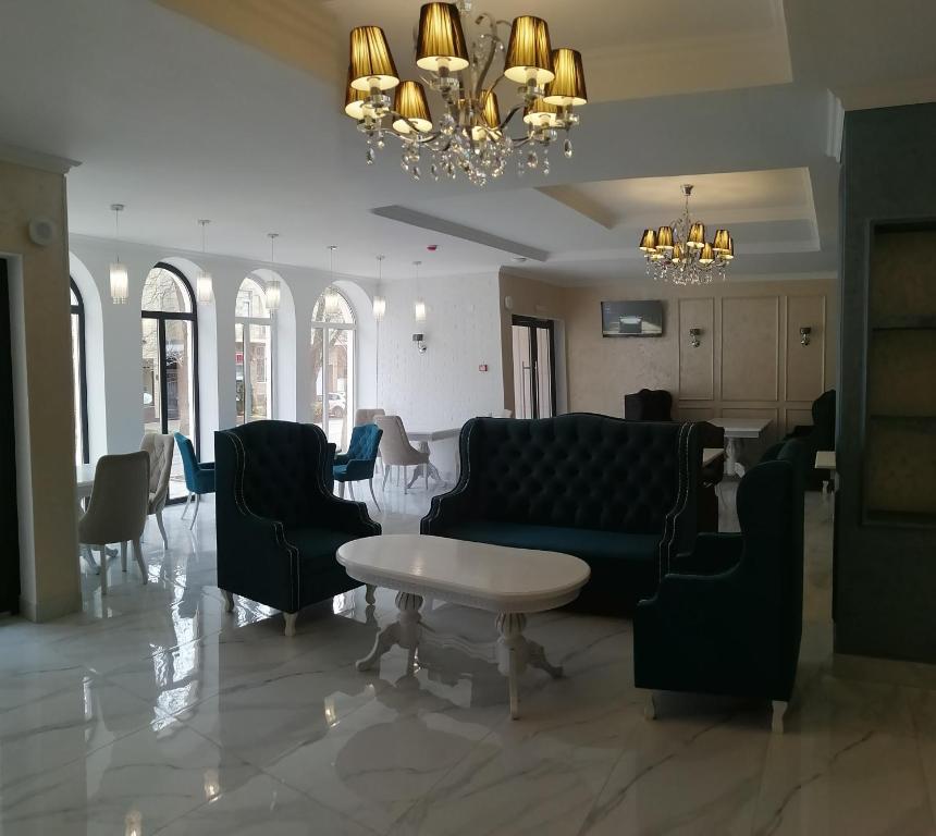 photo1