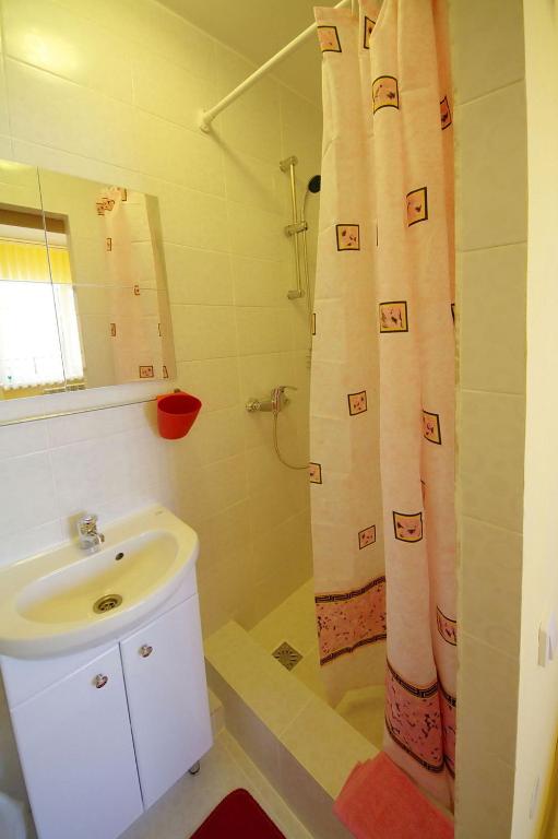 photo2