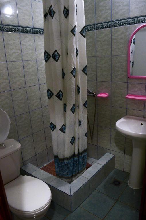 photo1