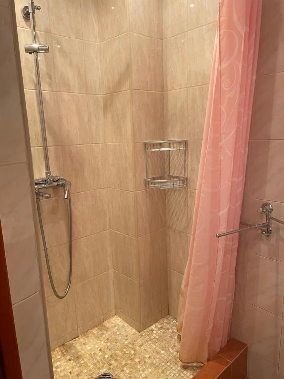 photo1