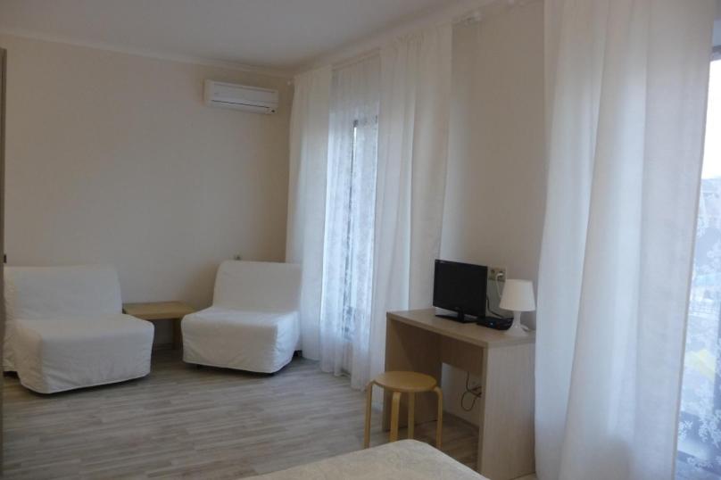 photo2