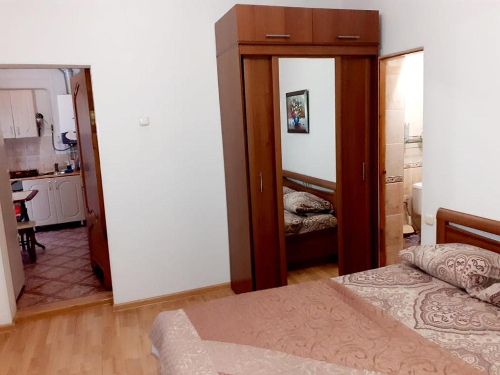 photo1