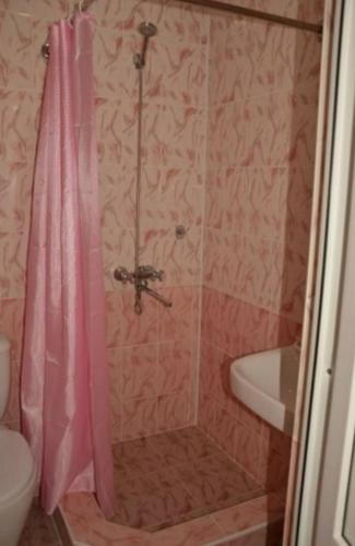 photo1