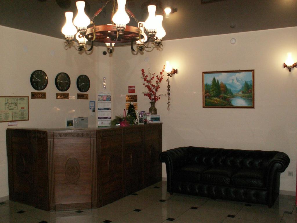 photo1