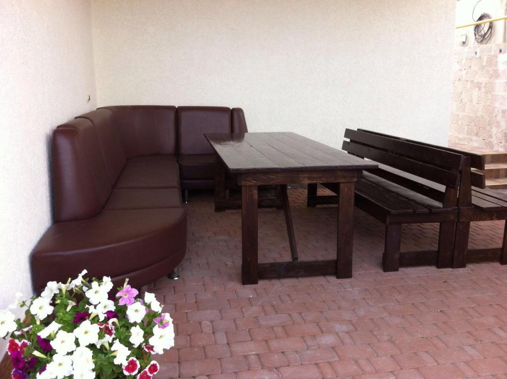 photo2