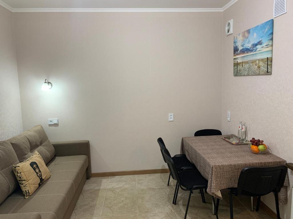 photo2