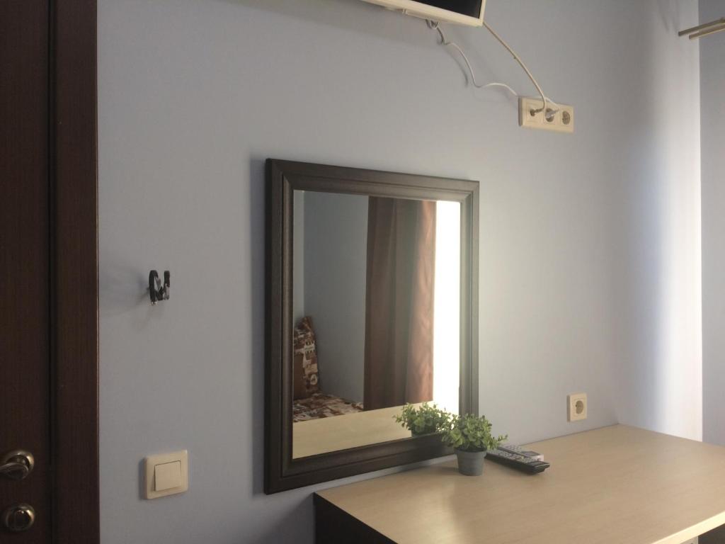 photo1