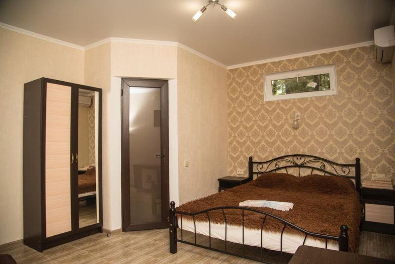 photo2
