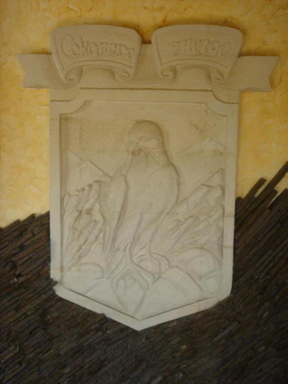 photo1