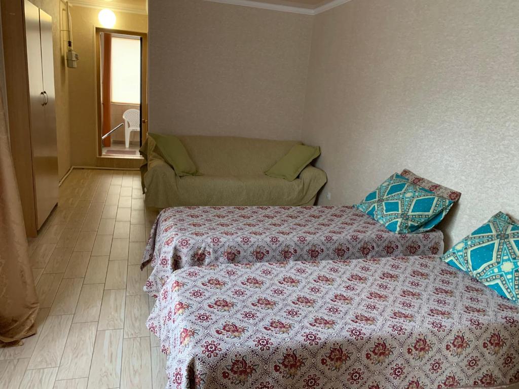 photo2