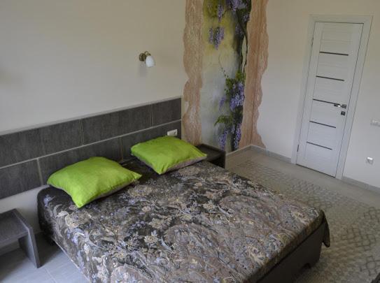 photo1