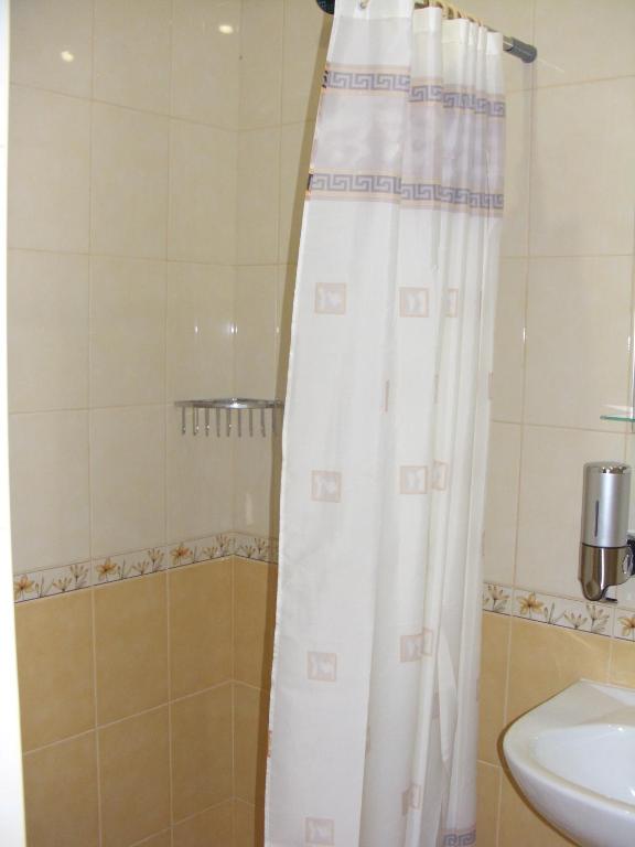 photo2