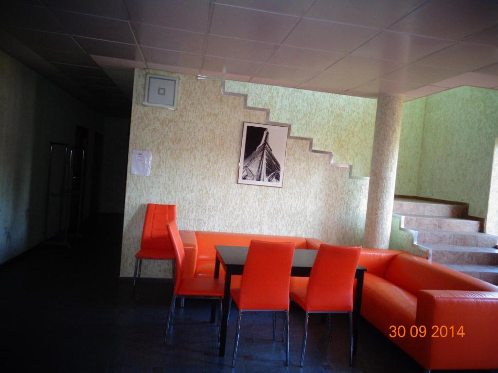 photo3