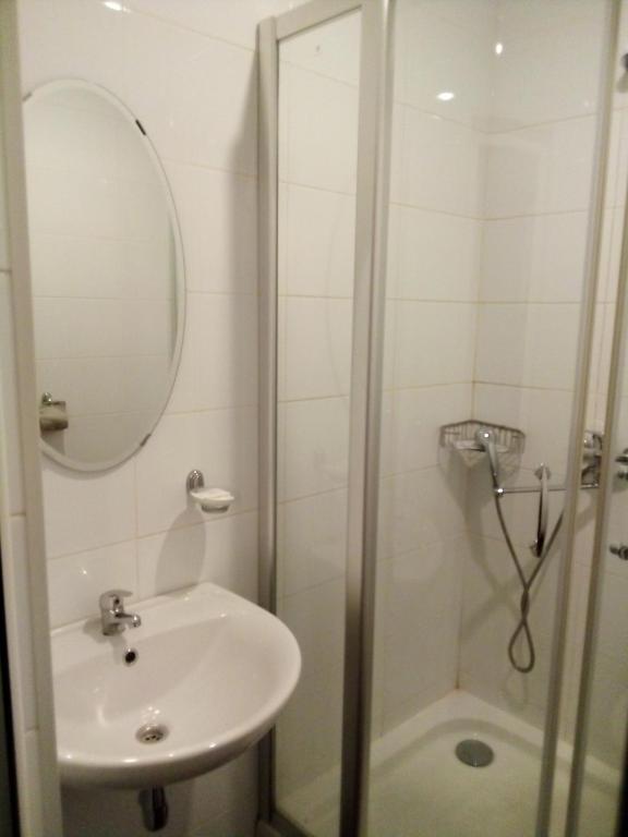photo3