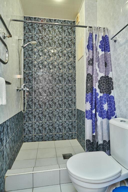 photo1