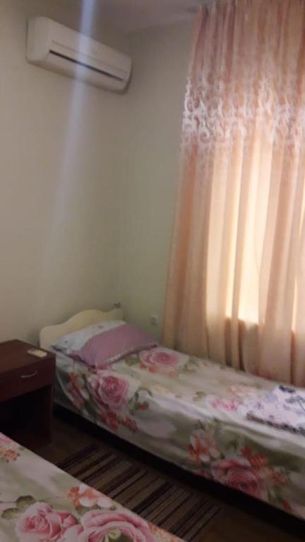 photo1