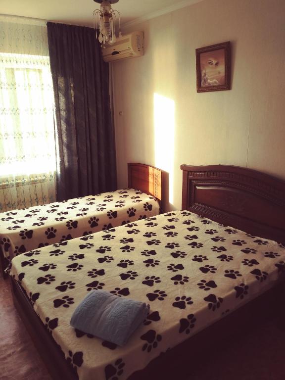 photo1