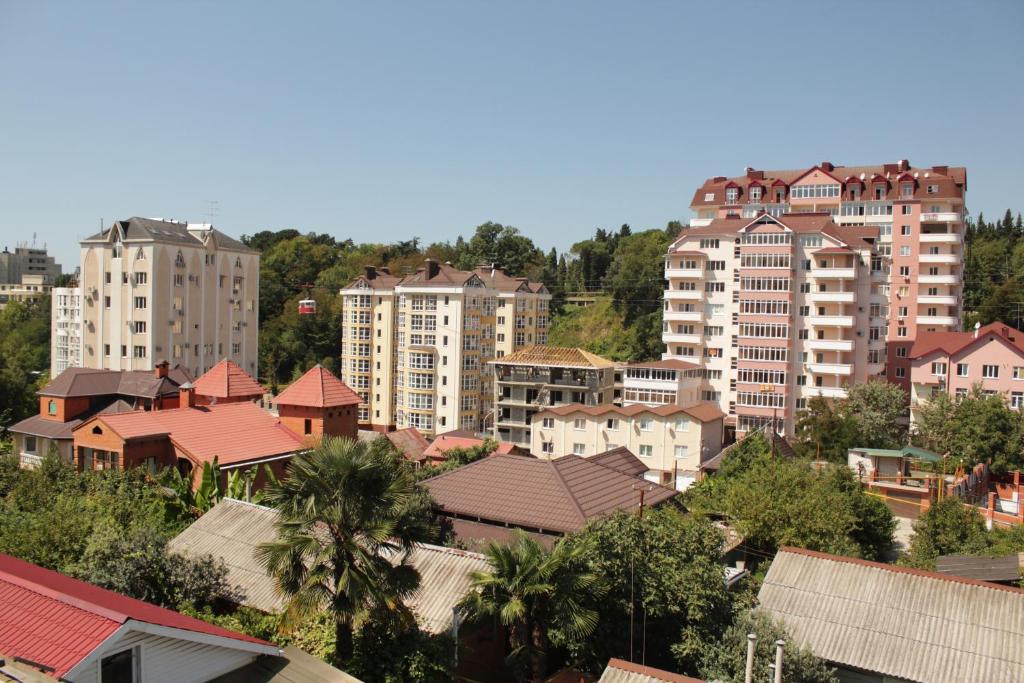 photo1