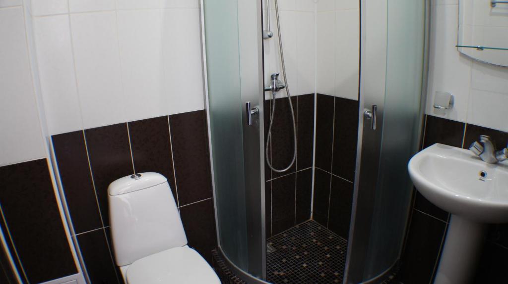 photo1