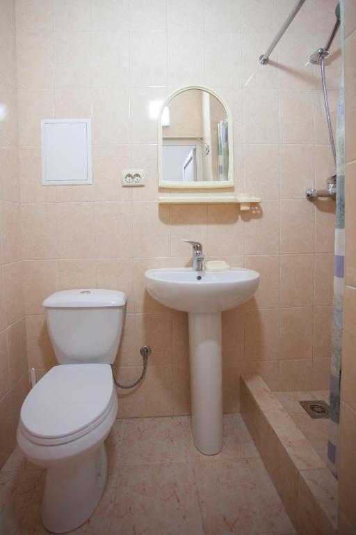 photo1