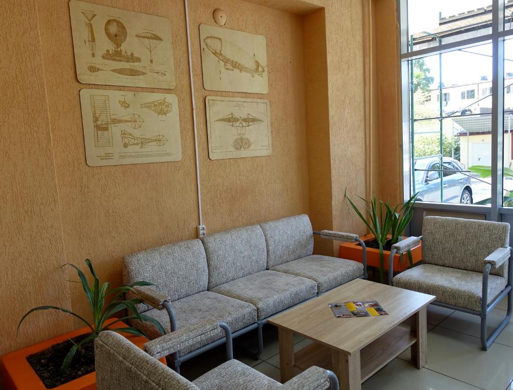photo1