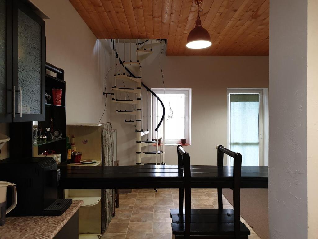 photo2
