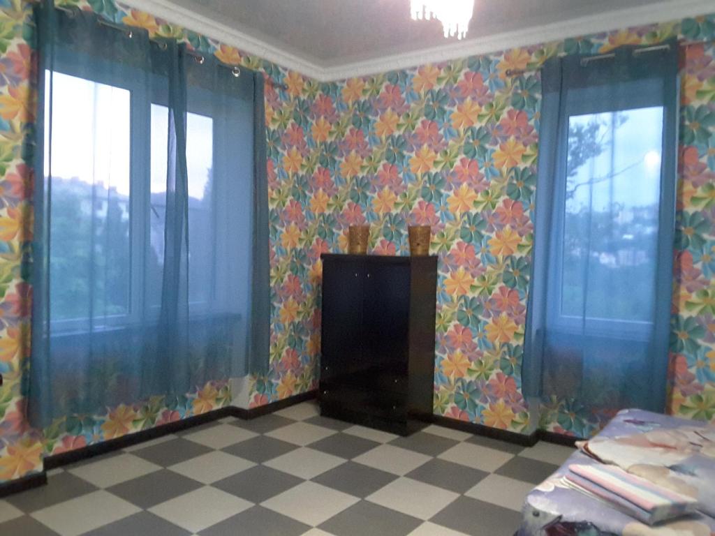 photo1