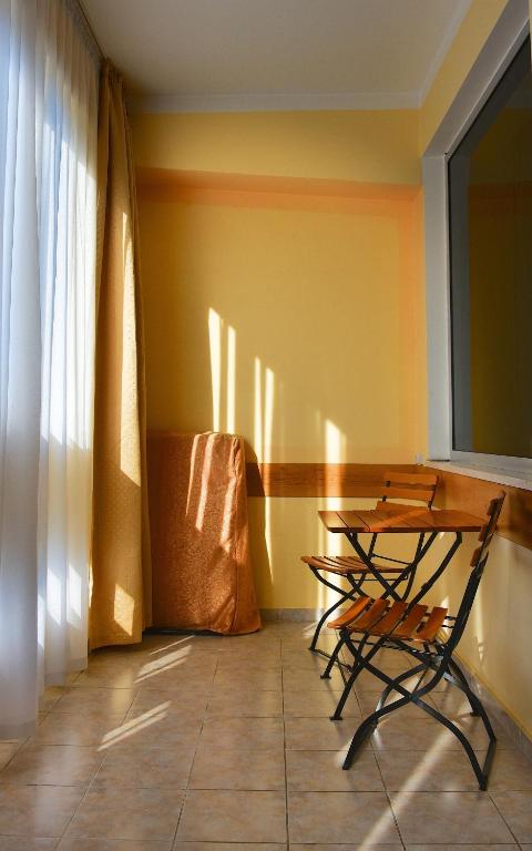 photo3