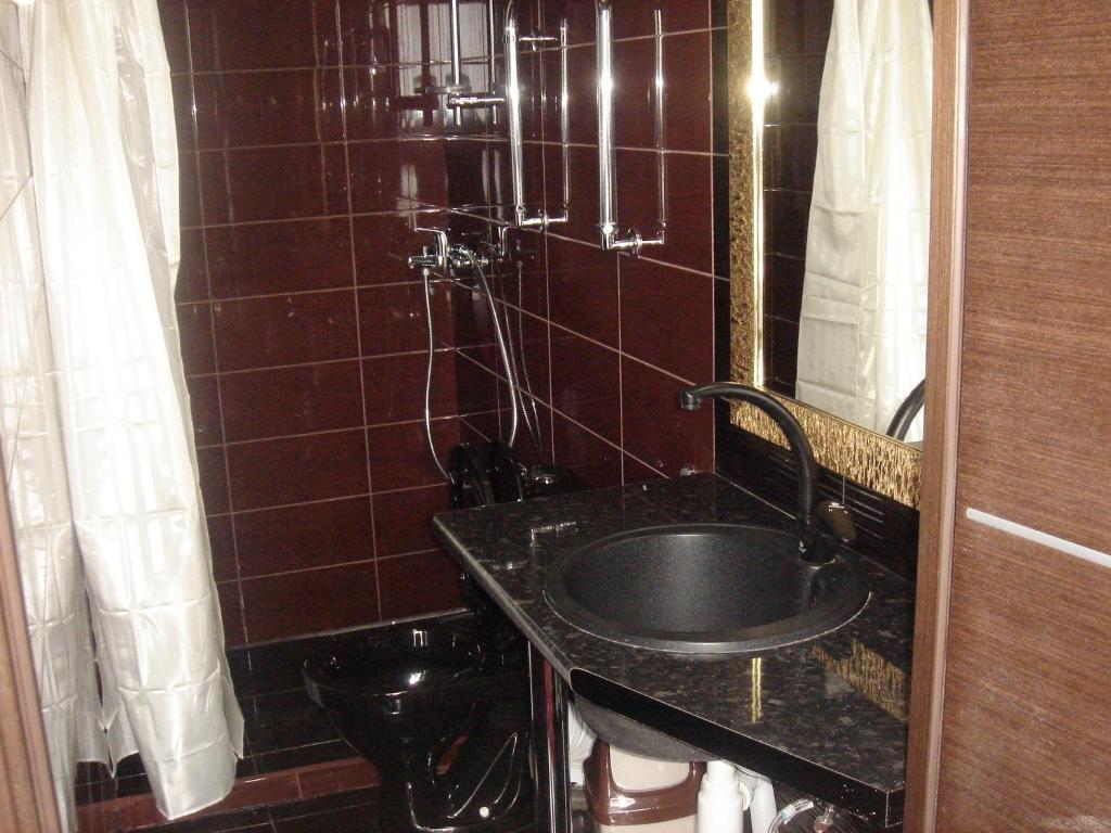 photo3