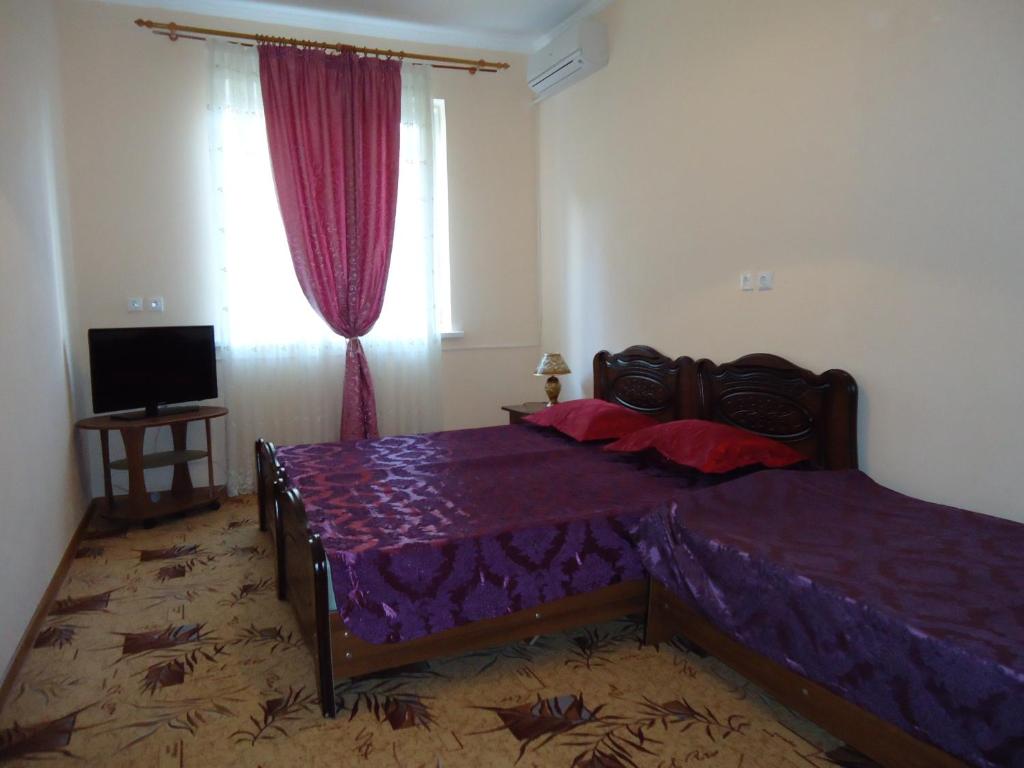 photo1