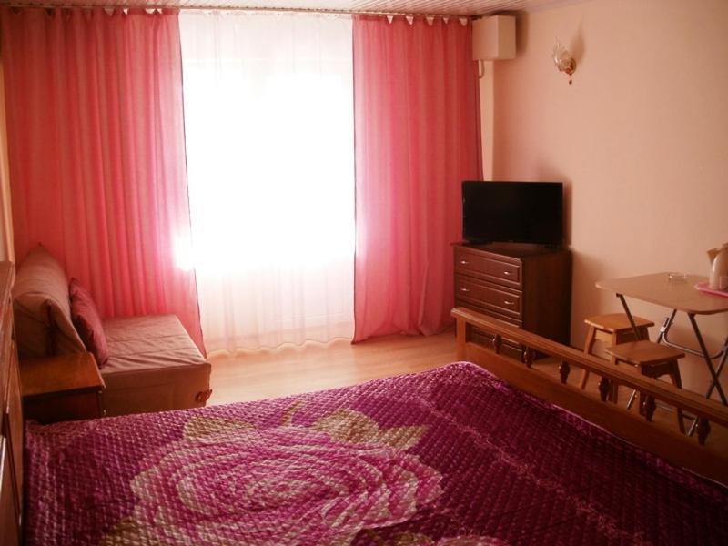 photo1
