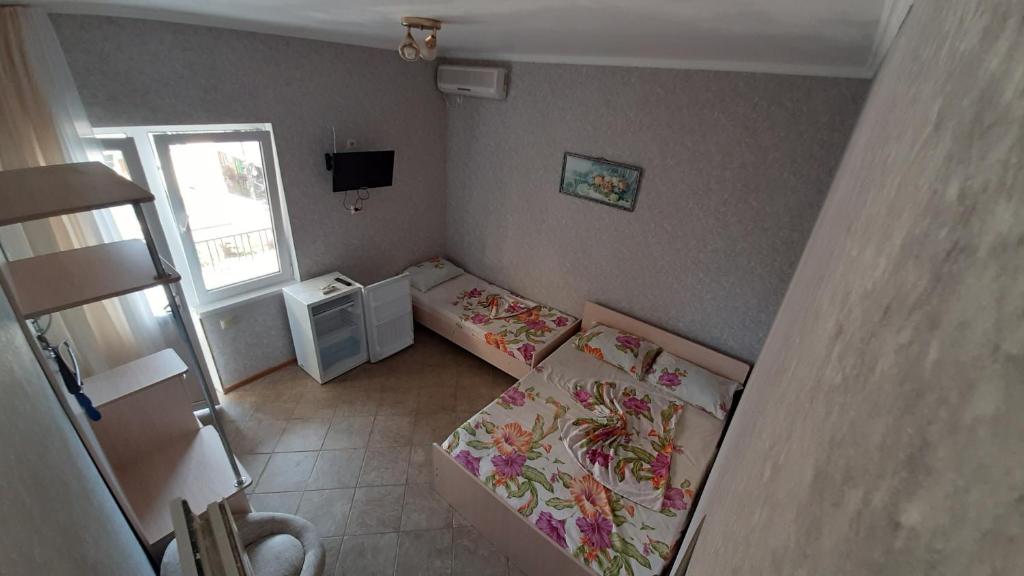 photo1