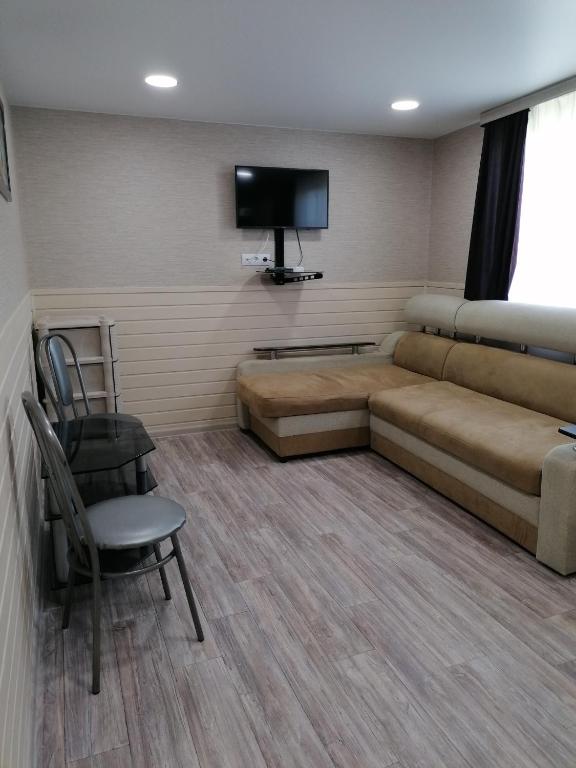 photo1
