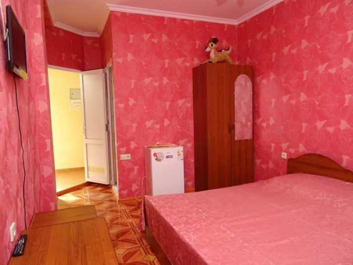 photo1