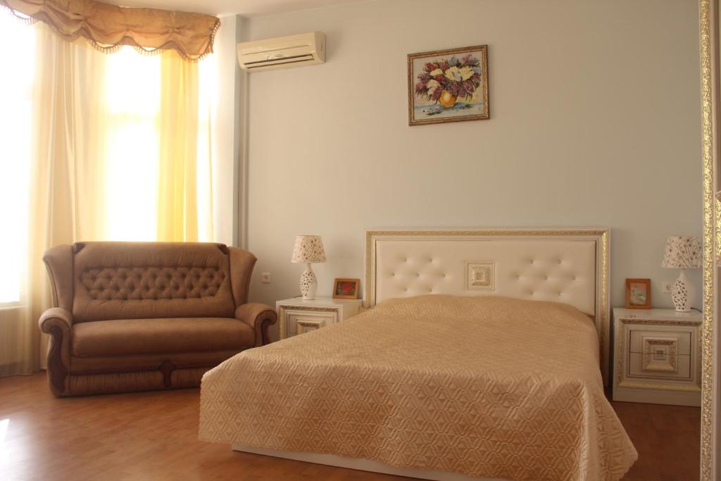 photo1