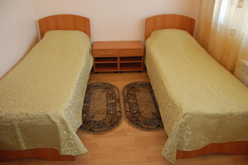 photo2