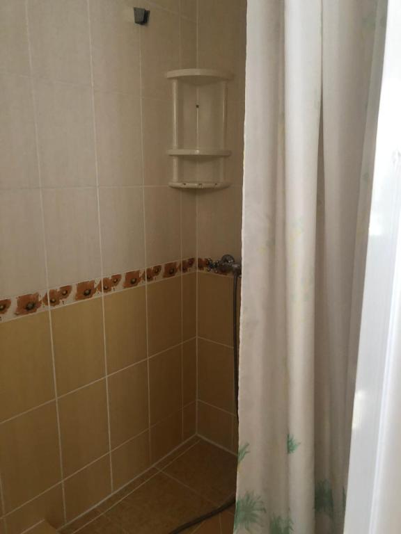 photo1