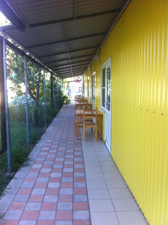 photo1