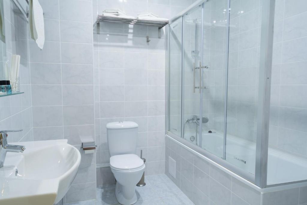 photo1