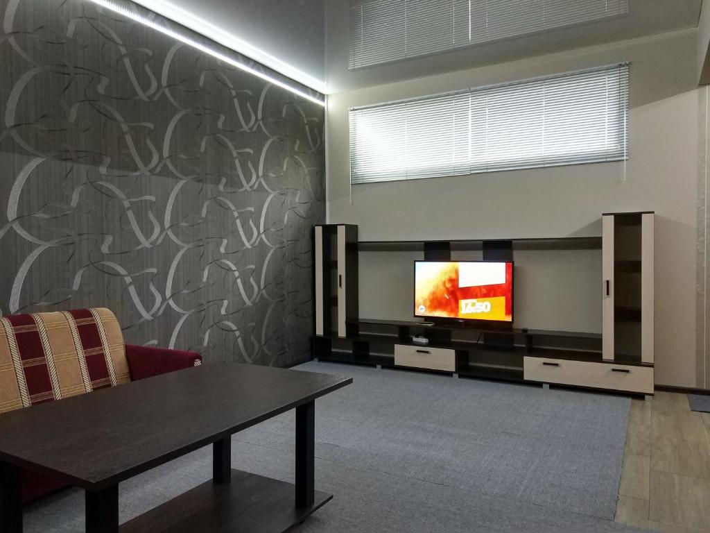 photo1